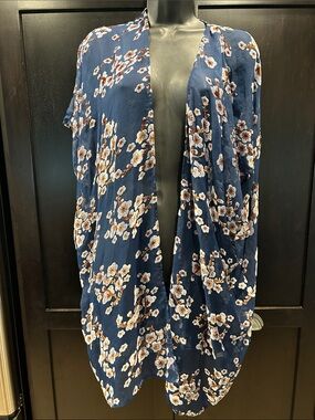 lightweight, sheer chiffon kimono cardigan with beautiful detailing 16-18 size